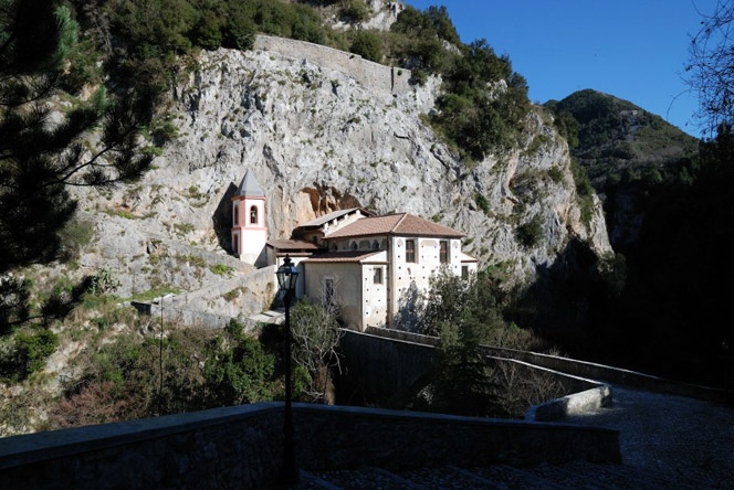 Santuario della Madonna di Costantinopoli, a Papasidero, Cosenza - Sanctuary of Constantinople