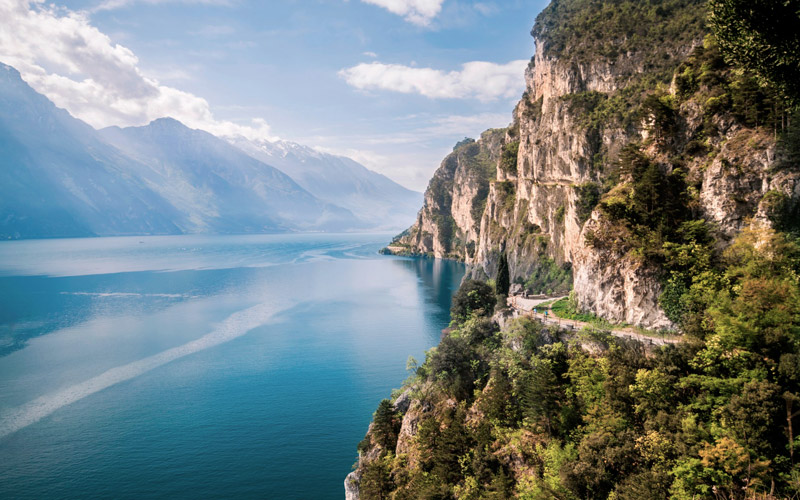 Strada del Ponale, fra la Valle di Ledro e Riva del Garda - Ponale Road, between Ledro Valley and Riva del Garda